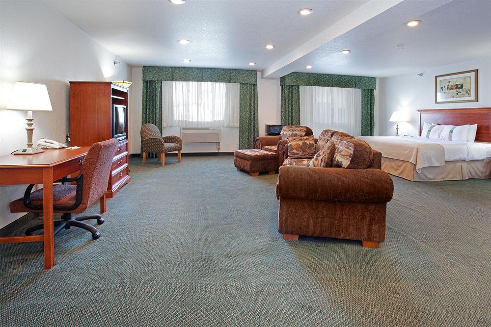 Country Inn & Suites By Radisson, Sidney, Ne الغرفة الصورة